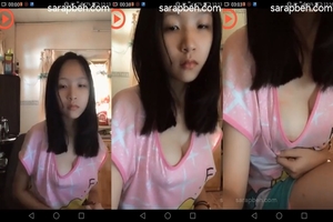Viet girl Bigo Live Nipple Slip (Pink nipples)